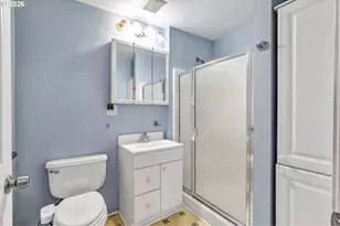 532 SE Peacock Ln, Portland, OR 97214 - Photo 18
