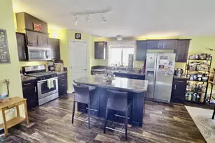 64934 E Lupine Dr, Rhododendron, OR 97049 - Photo 4