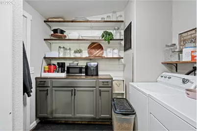 83149 Mickelson Rd, Creswell, OR 97426 - Photo 8