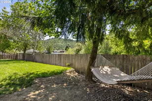 280 Village Dr, Winchester, OR 97495 - Photo 44