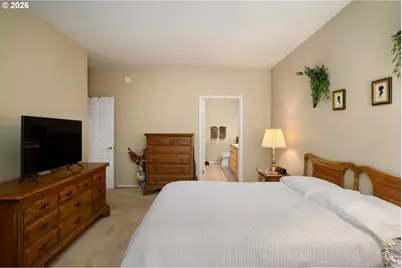 4690 Summerlinn Way, West Linn, OR 97068 - Photo 16