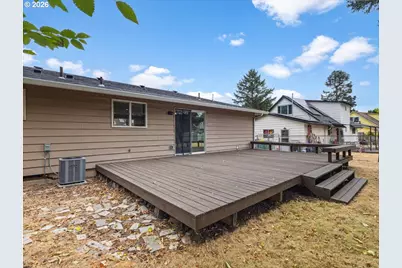 802 SW 15th St, Troutdale, OR 97060 - Photo 26