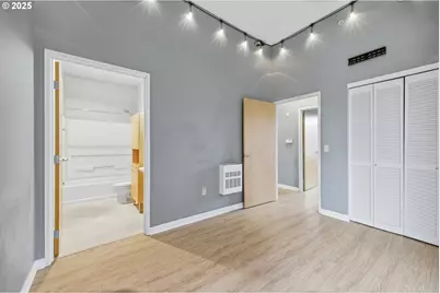 701 Columbia St #103, Vancouver, WA 98660 - Photo 16