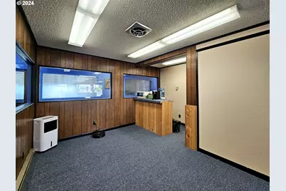 601 Chetco Ave, Brookings, OR 97415 - Photo 18