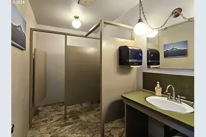 601 Chetco Ave, Brookings, OR 97415 - Photo 14