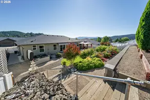 613 Brooks Loop, Sutherlin, OR 97479 - Photo 36