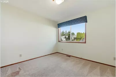 2559 S Dogwood Ter, Cornelius, OR 97113 - Photo 20