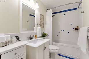 555 Stonegate St, Eugene, OR 97401 - Photo 32