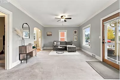 4435 NE Wygant St, Portland, OR 97218 - Photo 6