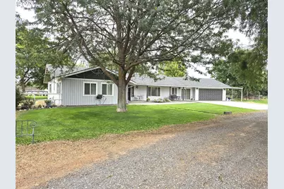 79953 Ross Ln, Hermiston, OR 97838 - Photo 1