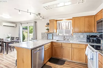 88231 Richmond St, Eugene, OR 97402 - Photo 8