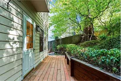 9537 SW Jonathan Ct, Portland, OR 97219 - Photo 44