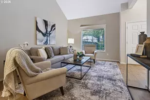 9537 SW Jonathan Ct, Portland, OR 97219 - Photo 8