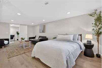 4146 NE 69th Ave, Portland, OR 97218 - Photo 36