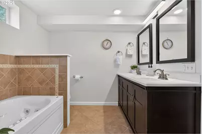 4146 NE 69th Ave, Portland, OR 97218 - Photo 40