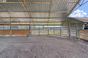 33025 Camas Swale Rd, Creswell, OR 97426 - Photo 20