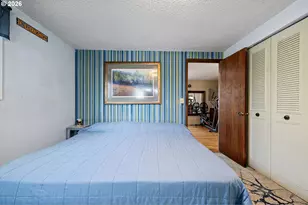 33025 Camas Swale Rd, Creswell, OR 97426 - Photo 14