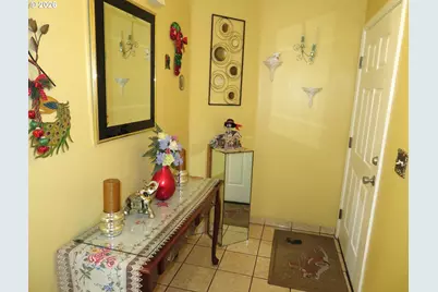 2485 N Holladay St, Cornelius, OR 97113 - Photo 6