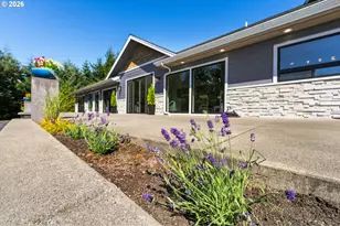 93991 Jensen Ln, North Bend, OR 97459 - Photo 14