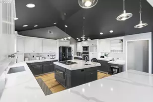 93991 Jensen Ln, North Bend, OR 97459 - Photo 18
