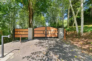 93991 Jensen Ln, North Bend, OR 97459 - Photo 2