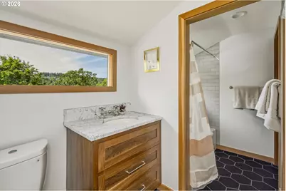 319 S Center St, Oregon City, OR 97045 - Photo 24