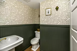 319 S Center St, Oregon City, OR 97045 - Photo 18