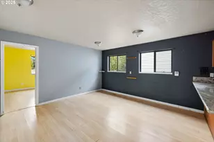 1215 NE 118th Ave, Portland, OR 97220 - Photo 4