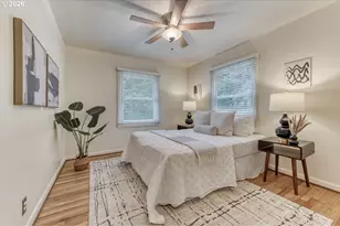 9314 SW Terwilliger Blvd, Portland, OR 97219 - Photo 8