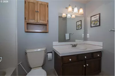 15652 Henrici Rd, Oregon City, OR 97045 - Photo 16