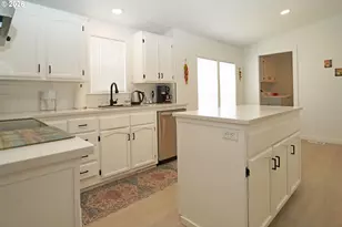 18780 Central Point Rd, Oregon City, OR 97045 - Photo 12