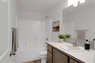 2347 W 10th Ave, Junction City, OR 97448 - Photo 40