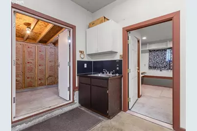 3909 NE 102nd Ave, Vancouver, WA 98662 - Photo 36