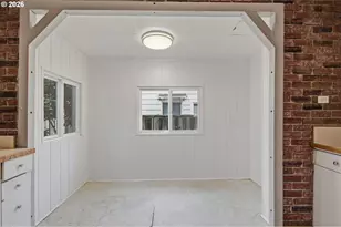 6616 NE Rodney Ave, Portland, OR 97211 - Photo 12