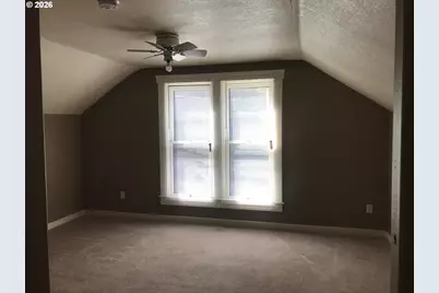 1017 5th St, Oregon City, OR 97045 - Photo 22