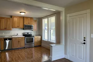 1017 5th St, Oregon City, OR 97045 - Photo 8