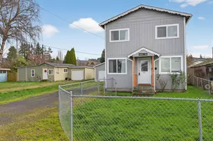 1212 S 7th Ave, Kelso, WA 98626 - Photo 2