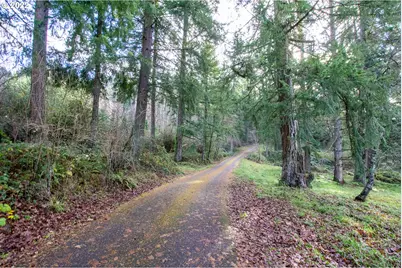 16266 S Forsythe Rd, Oregon City, OR 97045 - Photo 2