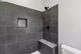 233 E St, Vernonia, OR 97064 - Photo 16