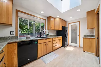 9985 SW Trotter Pl, Beaverton, OR 97008 - Photo 14