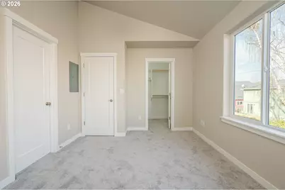 8355 N Newman Ave, Portland, OR 97203 - Photo 24