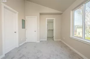 8355 N Newman Ave, Portland, OR 97203 - Photo 24