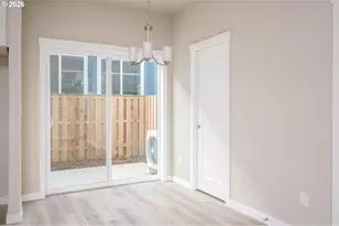 8355 N Newman Ave, Portland, OR 97203 - Photo 12