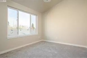 8355 N Newman Ave, Portland, OR 97203 - Photo 22