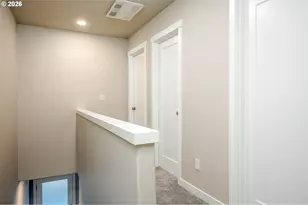 8355 N Newman Ave, Portland, OR 97203 - Photo 20