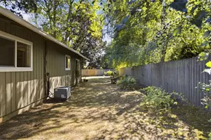 670 NW Connell Ave, Hillsboro, OR 97124 - Photo 28