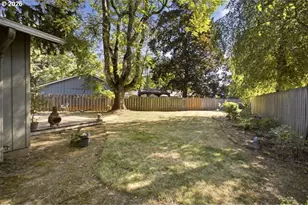 670 NW Connell Ave, Hillsboro, OR 97124 - Photo 32
