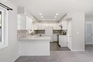 670 NW Connell Ave, Hillsboro, OR 97124 - Photo 12