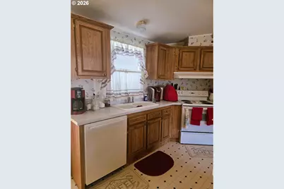970 W 5th St, Arlington, OR 97812 - Photo 4
