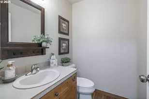 22915 NE Sunnycrest Rd, Newberg, OR 97132 - Photo 12